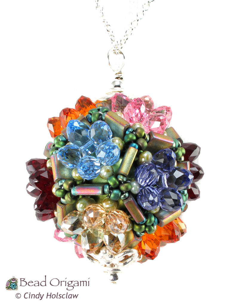 Tila Garden Pendant and Earrings