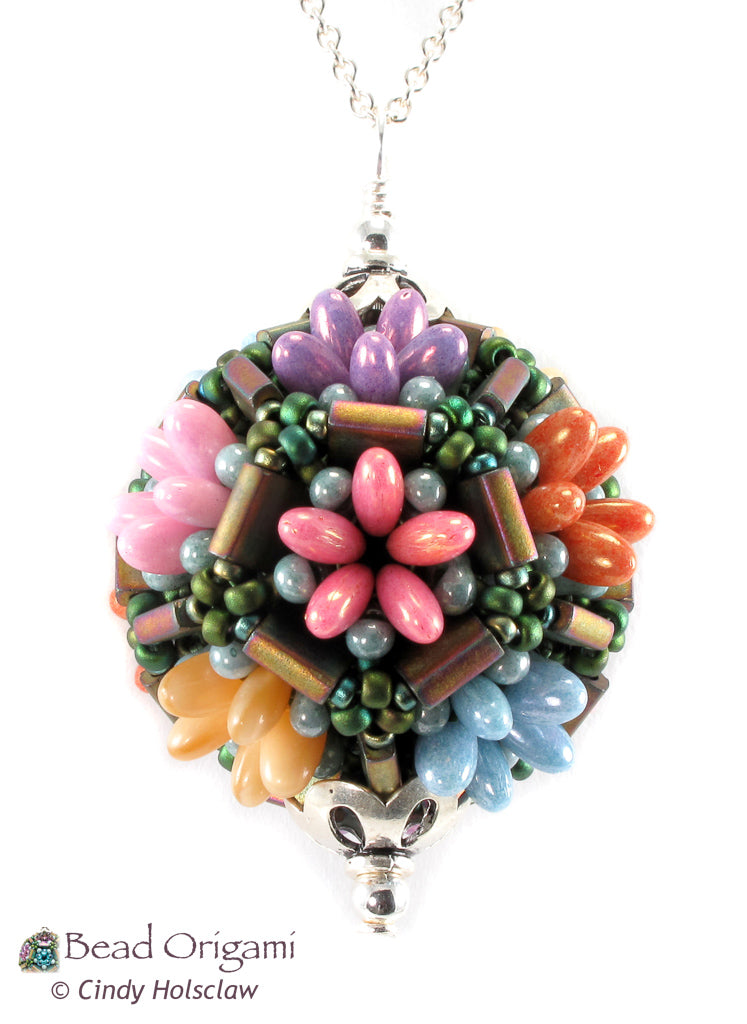 Tila Garden Pendant and Earrings