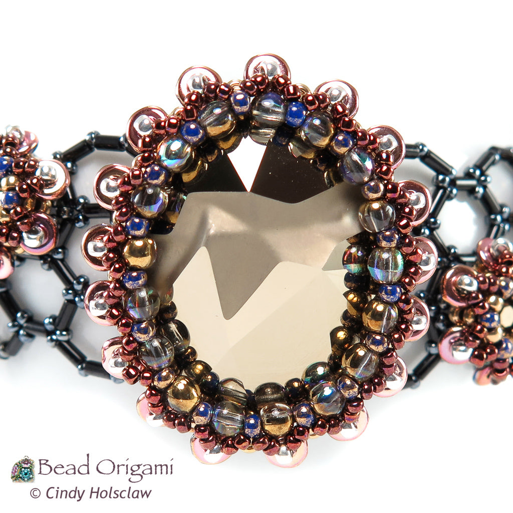 Honeycomb Trellis Cuff