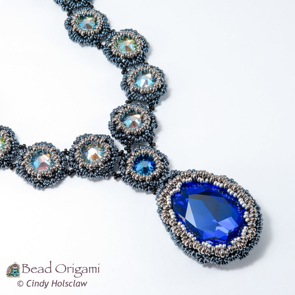 Shimmer Pools Necklace