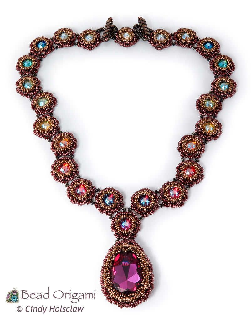 Shimmer Pools Necklace