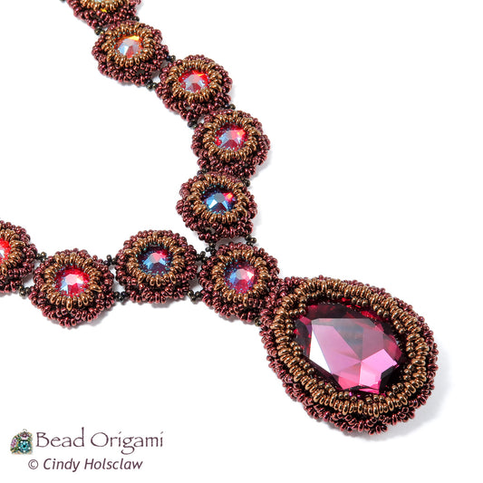 Shimmer Pools Necklace